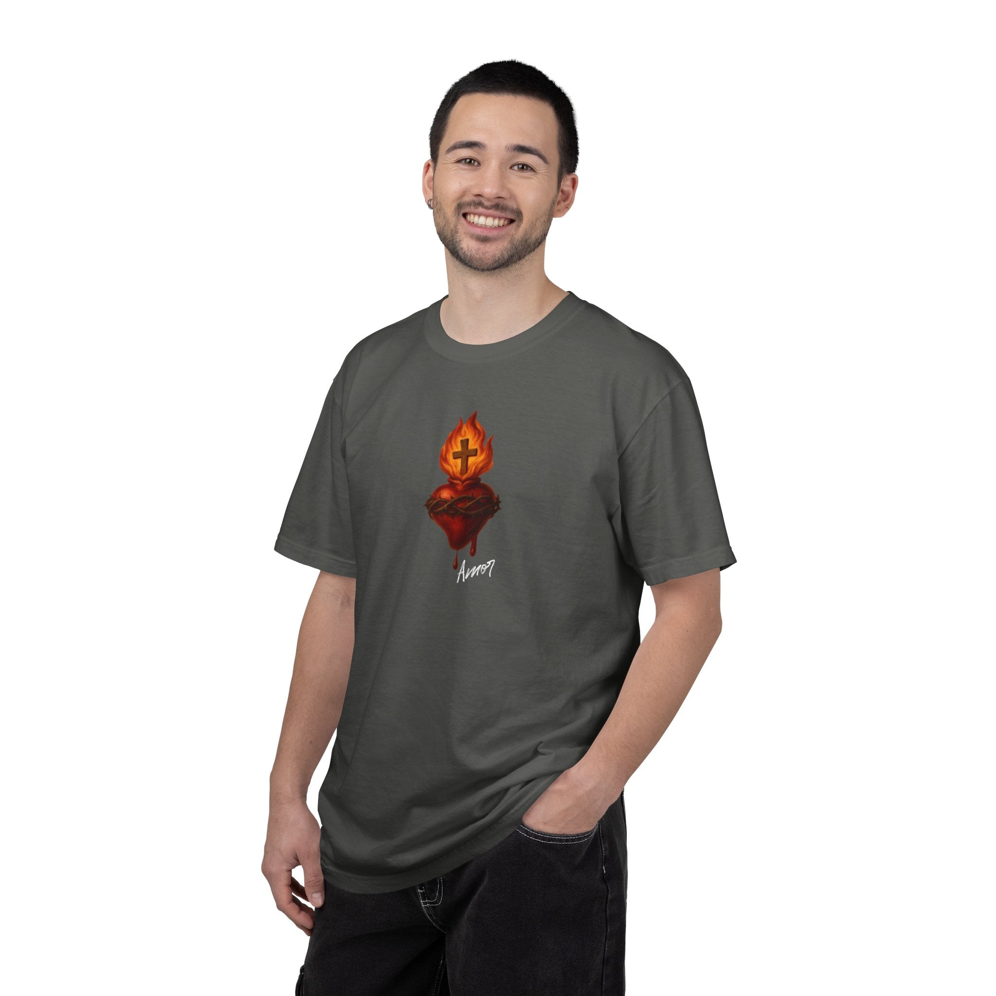“Sacred Heart Amor“ T-shirt